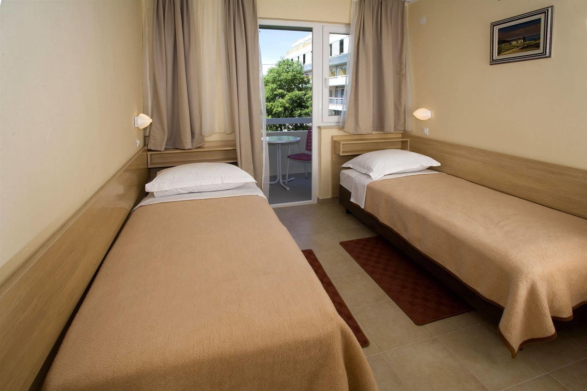 Hotel Delfin Plava Laguna Mugeba Room photo